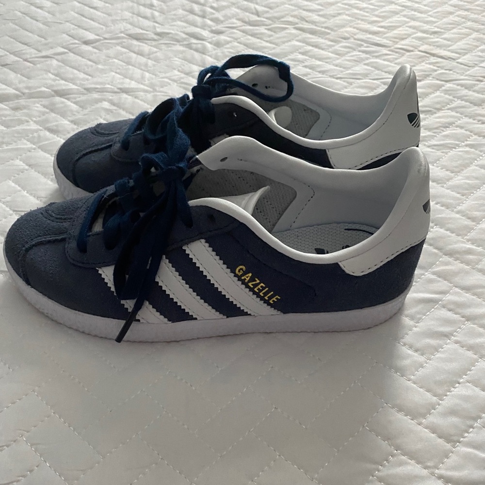 Adidas Gazelle Shoes
